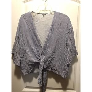 Dolman Sleeve Shirt XL Seersucker Blue and White Striped Tie Front Top